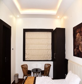 Single Deluxe Room